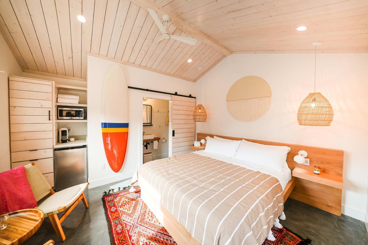 Funboard Room Includes King Bed And Mini Kitchenette สตินสันบีช ภายนอก รูปภาพ